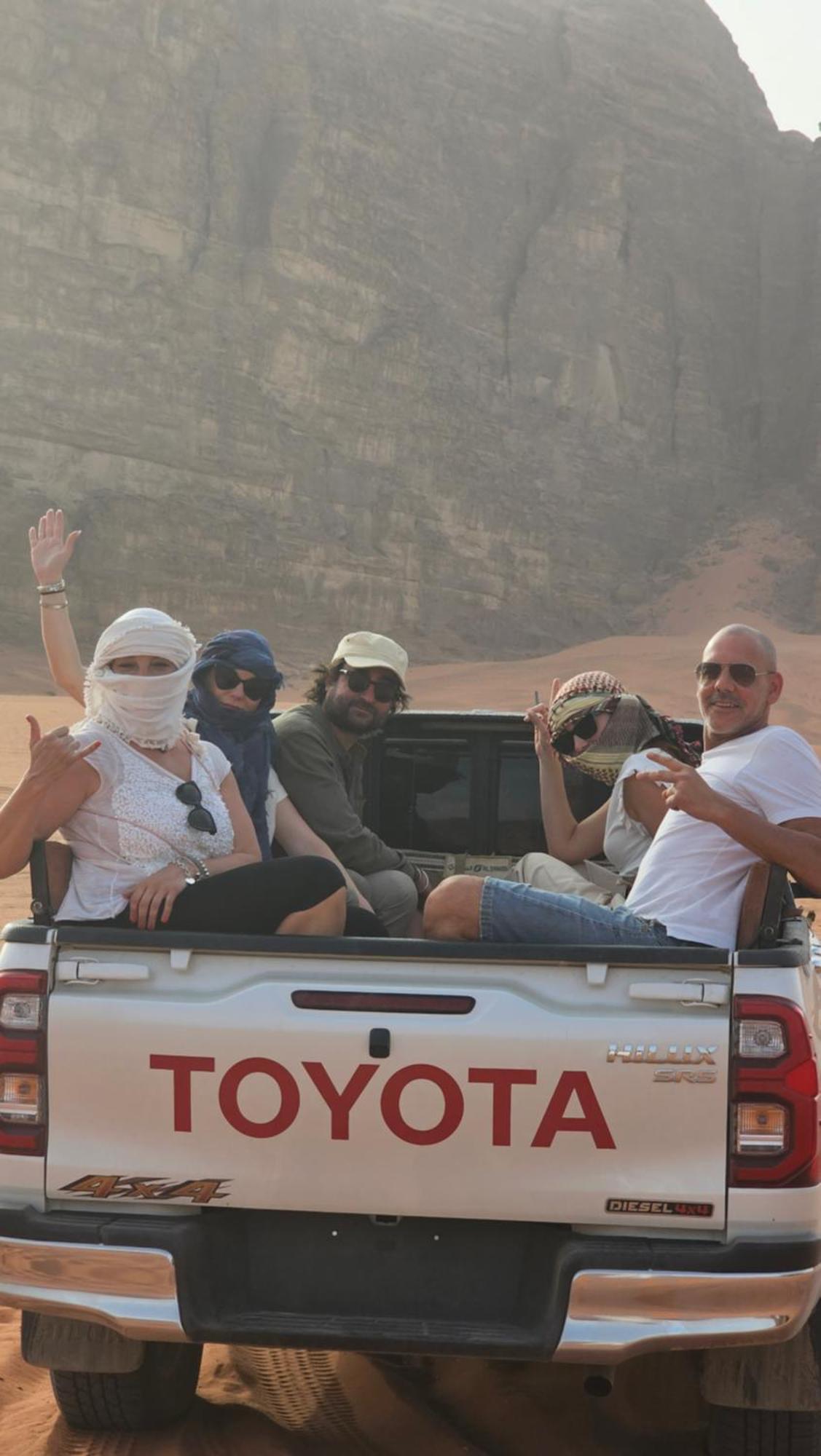 Titanic Camp Bed & Breakfast Wadi Rum Luaran gambar